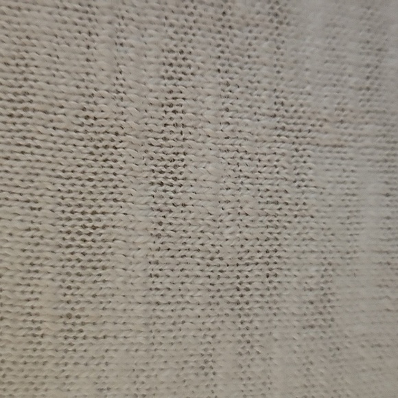 Weekends by CHICO'S white cotton zip up top with pockets. Size is s/m. - Picture 4 of 8